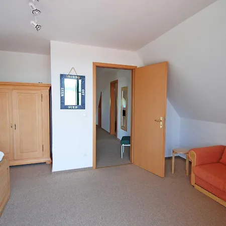 Apartment Seedoerper Reethus Mit Hafenblick, Kamin Und Sauna